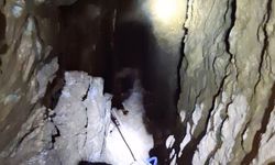 Çorum'da bir kişinin kaybolduğu mağaranın içi görüntülendi