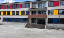 İskilip Azmimilli İlkokulu yeni binasıyla eğitime hazır