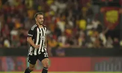 Beşiktaş transferi resmen duyurdu: Gökhan Sazdağı Çorum FK’ye imza attı