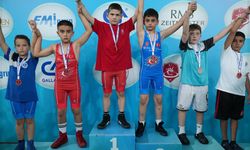 Çorumlu güreşçiler Türkiye Şampiyonası’nda zirvede! Üç sporcu Millî Takım kampına davet edildi