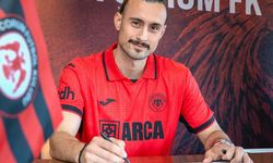Arca Çorum Fk'dan Genç Yeteneğe Yatırım! Hasan Emre Yeşilyurt Resmen Kırmızı-siyahlı