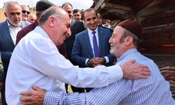 Vali Çalgan, Aşağı Şeyhler Köyü’nde vatandaşları dinledi