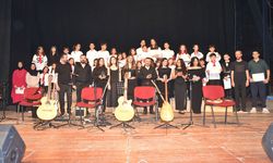 Şehr-i Sanat Akademi yıl sonu konseri yoğun ilgi gördü