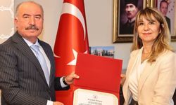 Prof. Dr. Nurcan Baykam Çorum’a veda ediyor