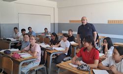 Cemil Çağlar yaz DYK kurslarını ziyaret etti