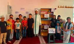 Minik Gönüller Marketi çocukların yüzünü güldürüyor