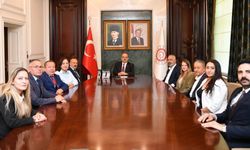 Vali Canbolat Çorumlu hemşehrilerini kabul etti