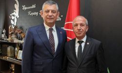 Oğuzlar CHP İlçe Başkanı Talip Karadeniz de “Özgür Özel” dedi