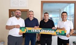 Hakkar A.Ş. İskilipspor’dan 100. yıla özel atkı koleksiyonu