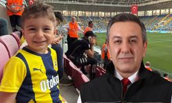 Başkan Dere’den tribünde üzülen Göktuğ’a destek
