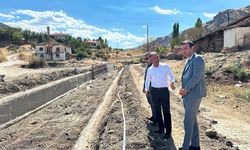 Dere ıslahı ve kilit parke çalışması sürüyor