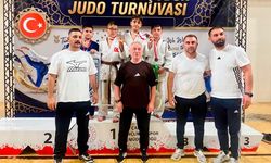 Çorumlu judocular uluslararası turnuvada kaç madalya kazandı?