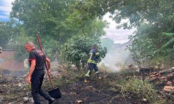 Çorum'da otluk alanda çıkan yangının evlere sıçramasını itfaiye önledi