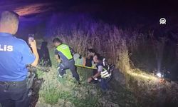 Çorum'da gece yarısı feci kaza: Tarlaya uçan motosiklette can pazarı!
