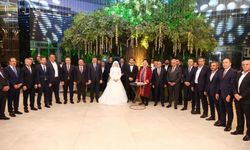 Alar ve Akyol ailelerinin mutlu günü: Bakan Çiftçi de katıldı