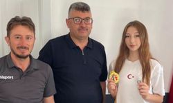 Sporcuyu altınla ödüllendirdi