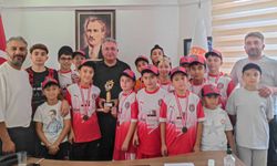 Oğuzlar’ın Geleceği Sporculara Belediye Desteği Sürecek