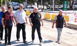 Gazi Caddesi'nde asfalt çalışmaları devam ediyor