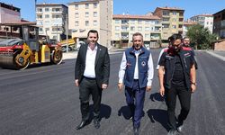 Eski Sanayi ve Perşembe Pazarı sıcak asfaltla yenileniyor