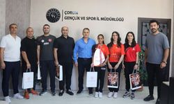 Avrupa Şampiyonuna oldu: İl Müdürü Demirkıran kutladı