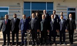 Vahit Kayrıcı ve MHP heyetinden SGK İl Müdürlüğü’ne ziyaret