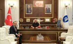 Gazi Demir’den Başkan Aşgın’a ziyaret