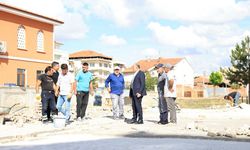 TOKİ’de kilit taşı bakım ve onarım çalışmaları sürüyor