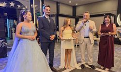 İrem Karaoğlu ile Sefa Berk Bayav nişanlandı