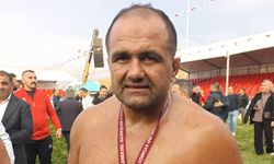 “İç Anadolu’nun Kırkpınarı”nda nefes kesen final: Mehmet Yeşil başpehlivan oldu