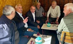Yakup Alar Nasip Çay Evi’nde vatandaşlarla buluştu