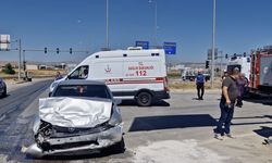 Alaca’da kavşakta korkutan kaza: 5 yaralı, durumları nasıl?