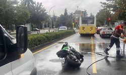 Resmi araca çarptı: Motosiklet sürücüsü hayatını kaybetti