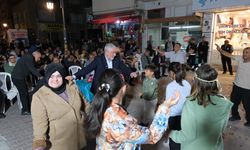 Mahalle sakinleri gönüllerince eğlendi: Müziğe doydu