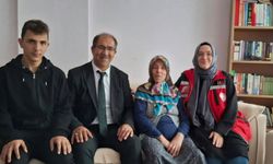 Çorum’da şehit Murat Kulaksız’ın annesine anlamlı ziyaret