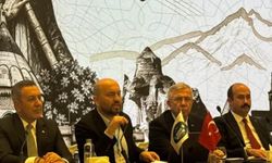 Başkan Dere, Tarihi Kentler Birliği toplantısına katıldı