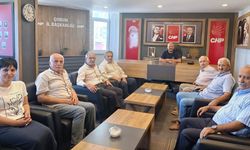 Emekliler Derneği’nden CHP İl Başkanı Tuncay Yılmaz’a ziyaret