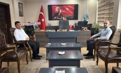 Bayat Hâkimi Elmacıoğlu’ndan Kaymakam Koç’a hayırlı olsun ziyareti
