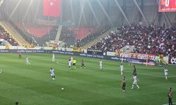 Arca Çorum FK-Alanyaspor maçında ilk yarı 0-0 sona erdi