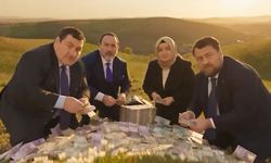 AK Partinin İzmir videosunu alan Saadet Partisi öyle bir kurguladı ki