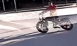 Bisikletli öğrenci otobüsün önüne çıktı: Facia son anda önlendi