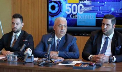 Çorum'da Ahlatcı Holding'e destek çığ gibi büyüyor! Ahmet Ahlatcı tek cümleyle cevap verdi