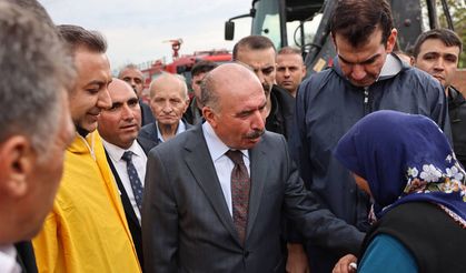 Vali Ali Çalgan hortumun vurduğu köylerde incelemelerde bulundu