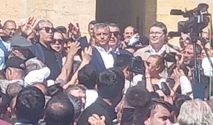 Özgür Özel’den Anıtkabir’den Sungurlu’ya anlamlı mesaj