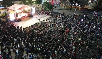 15 Temmuz’un birlik ruhu Kadeş Barış Meydanı’nda yaşatıldı
