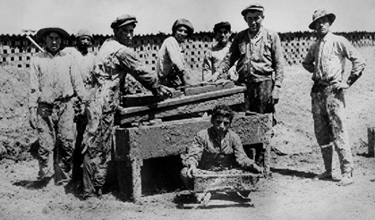 Tuğla ve kiremitte 70 yılı aşan üretim geleneği