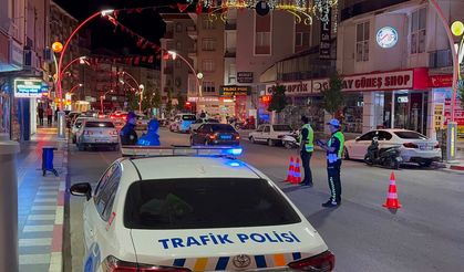 Sungurlu’da trafik ekipleri düğmeye bastı: 128 araç durduruldu