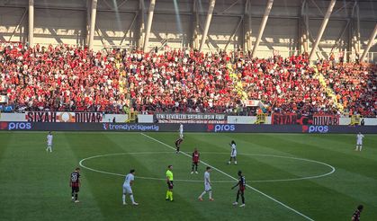 Arca Çorum FK Alanyaspor maç sonucu: Kırmızı-siyahlılar sahasında 2-1 mağlup oldu