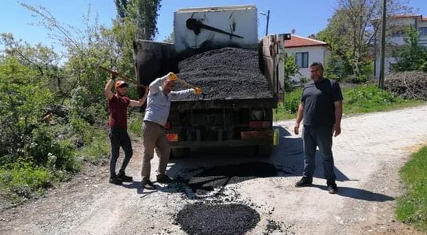 Mehmet Bektaş köy yolları için harekete geçti