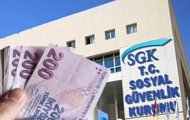 1996-1997-1998-1999 SGK girişlilere emeklilik tablosu: 49-50-51 yaşında emekli olabilirsiniz: 7200 prim