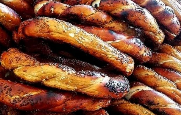 Ramazan gecelerinin sessiz kahramanları: Simitçiler